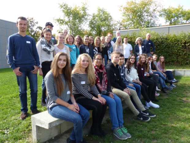 SchülerInnen und LehrerInnen der Wilhelm-Schickard-Schule Tübingen und der Theodor-Heuss-Schule Reutlingen